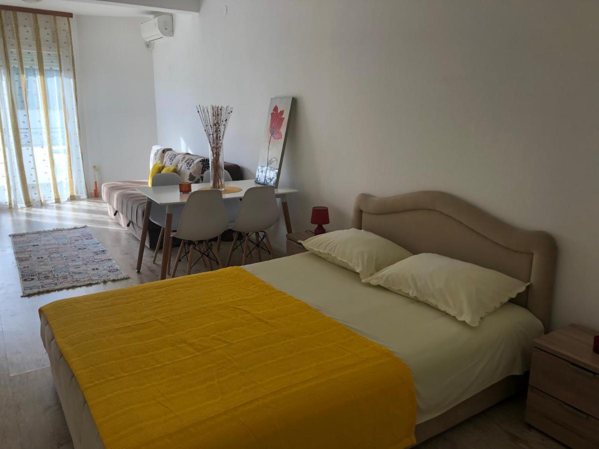 Apartments Casa Pineta Улцинь Экстерьер фото
